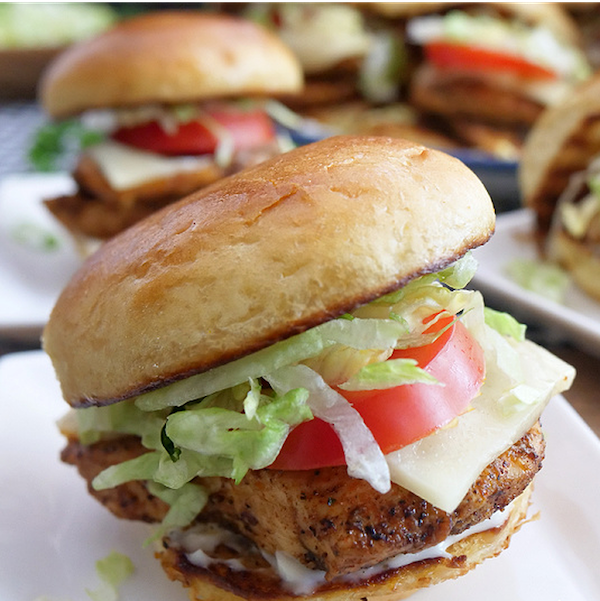 Spicy Grilled Chicken Sliders